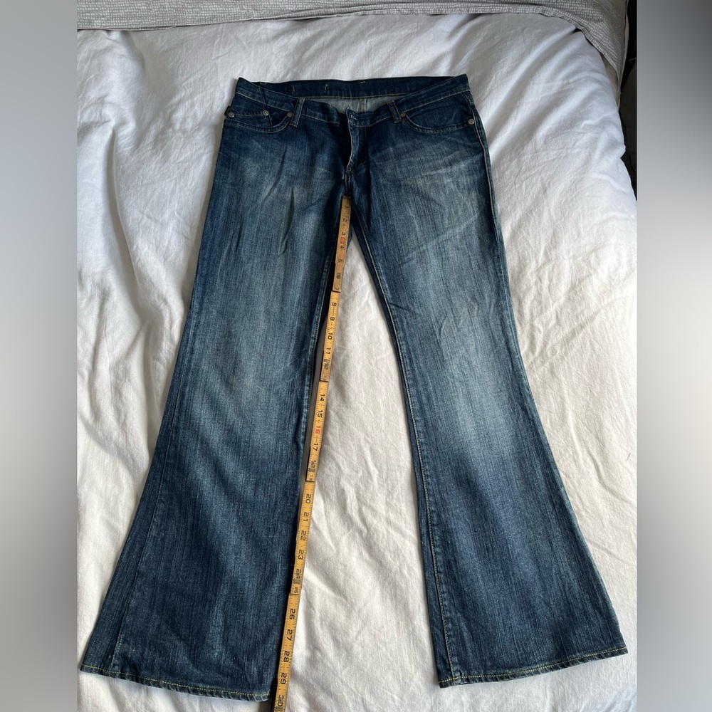 Rock & Republic Low Rise Y2K Inspired Rhinestone Bootcut Jeans 30